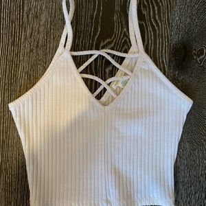 Ribbed white tank top